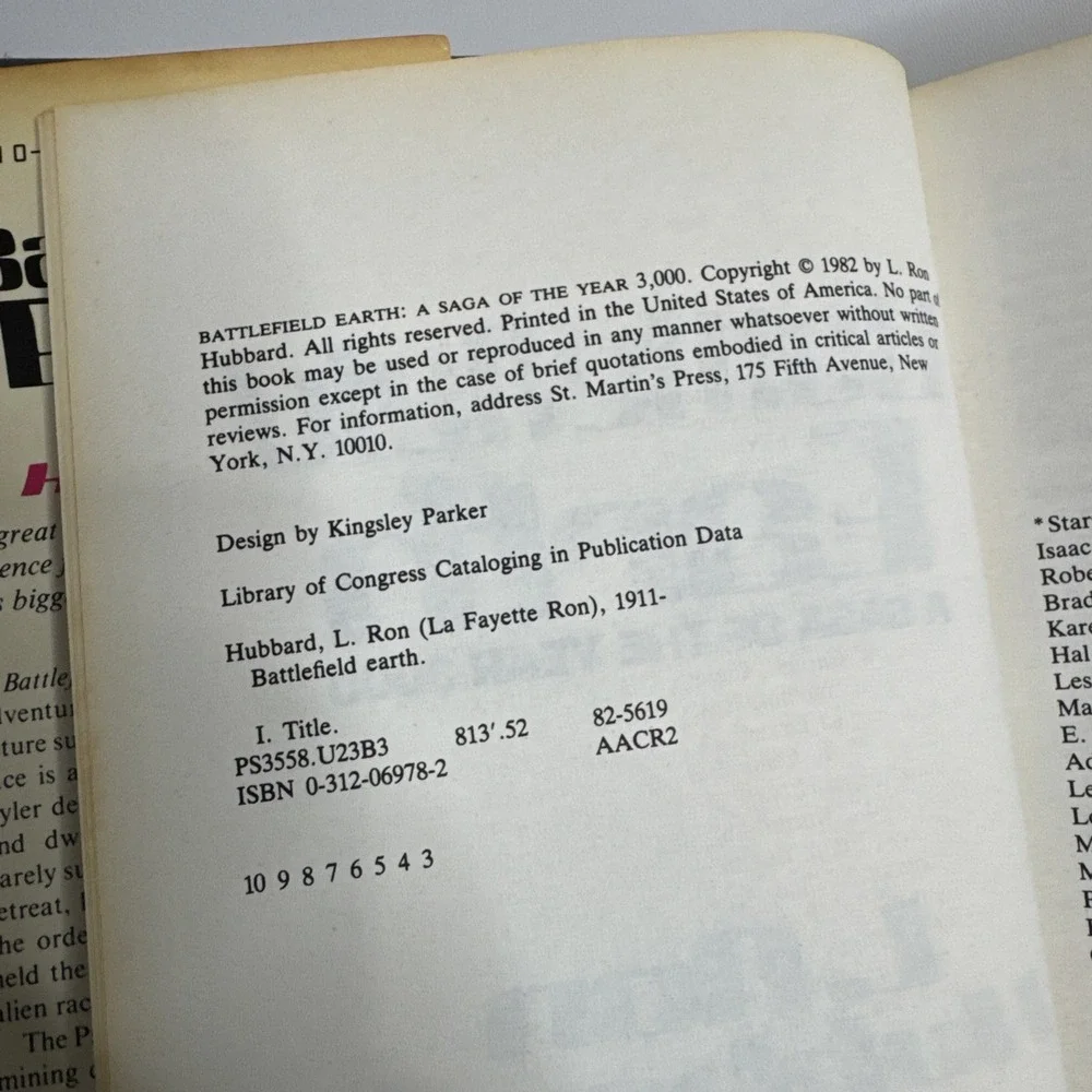 L. Ron Hubbard BATTLEFIELD‎ EARTH Hardcover 1982 Vintage Sci-Fi Fiction